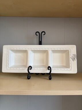 Nora Fleming RETIRED G6 Pearl Dot Rectangular Stoneware Garmish Dish